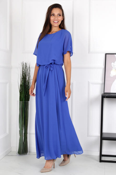 Ropa para mujeres y jóvenes - del fabricante: abrigos, vestidos, trajes - Polonia