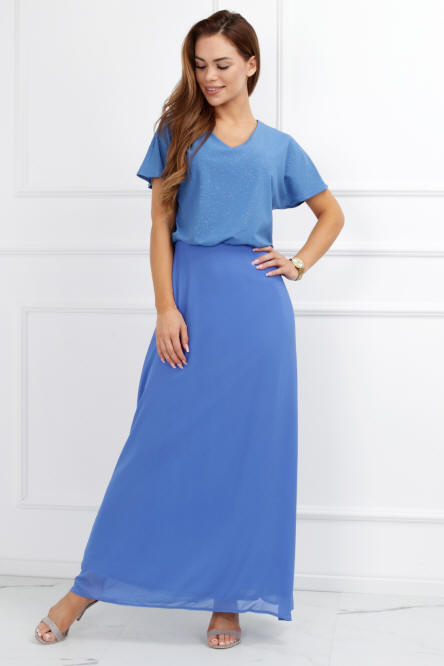Ropa para mujeres y jóvenes - del fabricante: abrigos, vestidos, trajes - Polonia